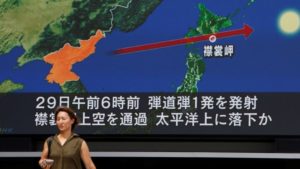 KĽDR odpálila balistickú strelu, ktorá preletela ponad Japonsko 1