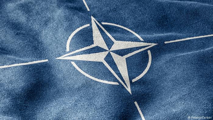 Spojenci musia viac prispievať na kolektívnu obranu NATO, vyhlásil Stoltenberg. 1
