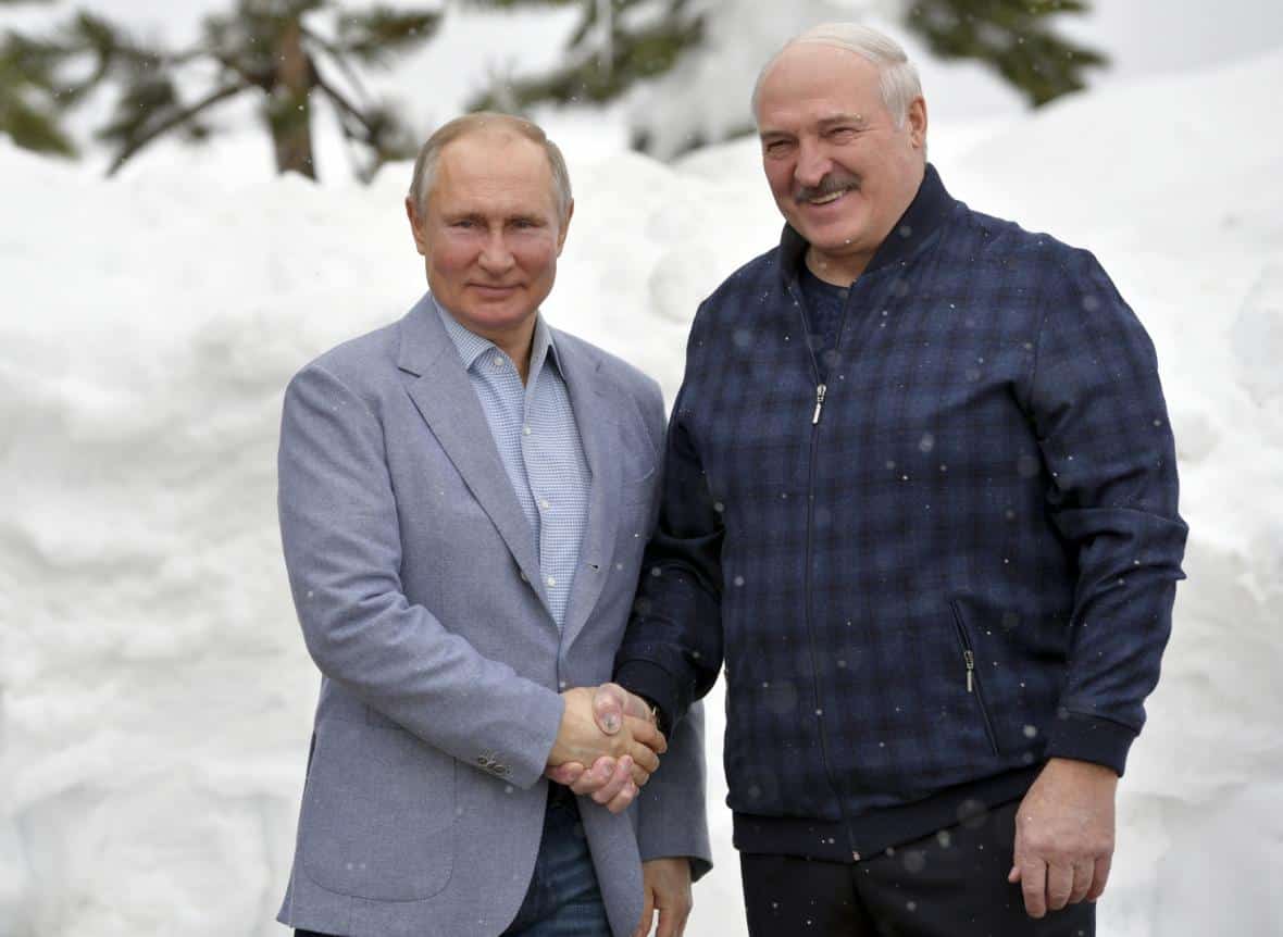 Lukašenko se setkal s Putinem. Podle médií ho požádá o úvěr na jadernou elektrárnu. 1