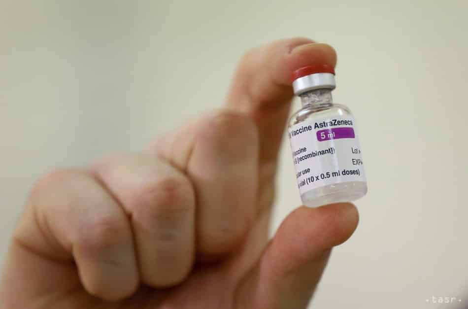 Dánsko pozastavilo očkovanie vakcínou od AstraZenecy. 1