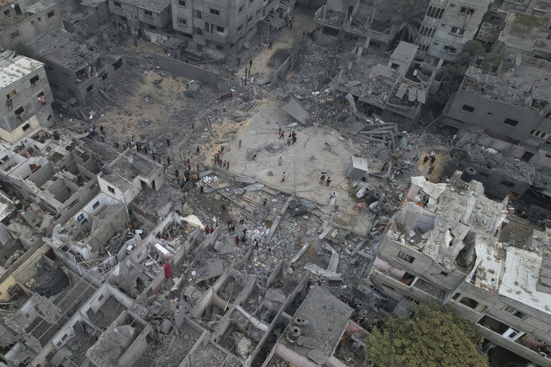 Izrael chystá úder, evakuuje Rafáh. Hamás odmítá příměří, uvedl ministr. 6
